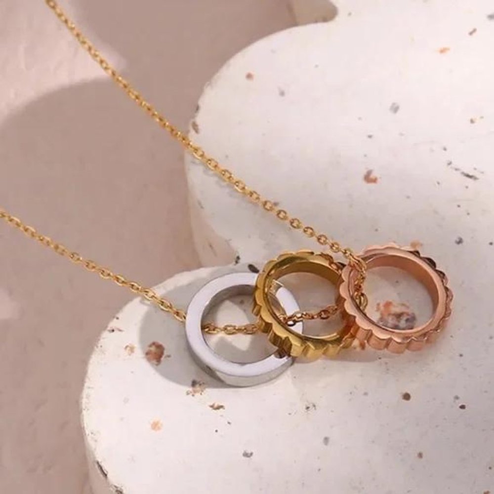 NEW 18K GOLD PENDANT NECKLACE, NICE NECKLACE, CUTE NECKLACE - Picture 3 of 6